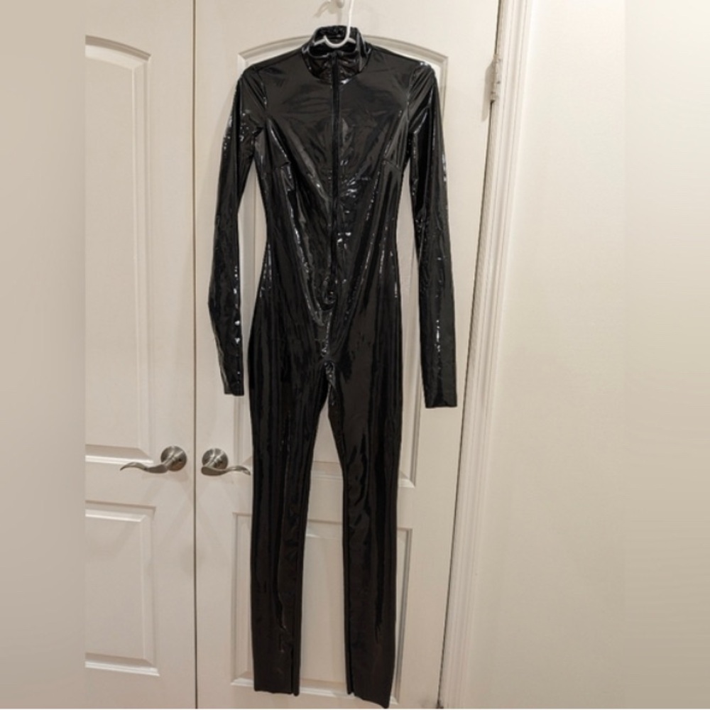 SKIMS Vinyl Catsuit XS - Picture 2 of 7